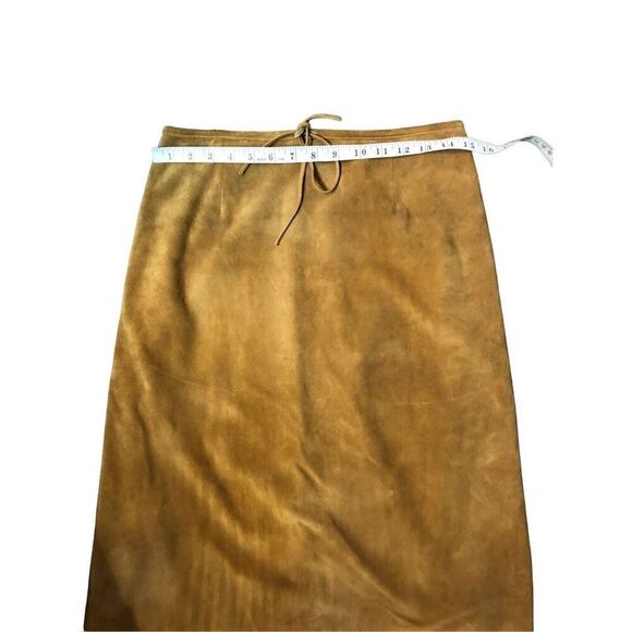 Ann Taylor Tan Geunine Suede Leather Eyelet Knee Skirt Fully Lined Size 6 - Picture 8 of 12